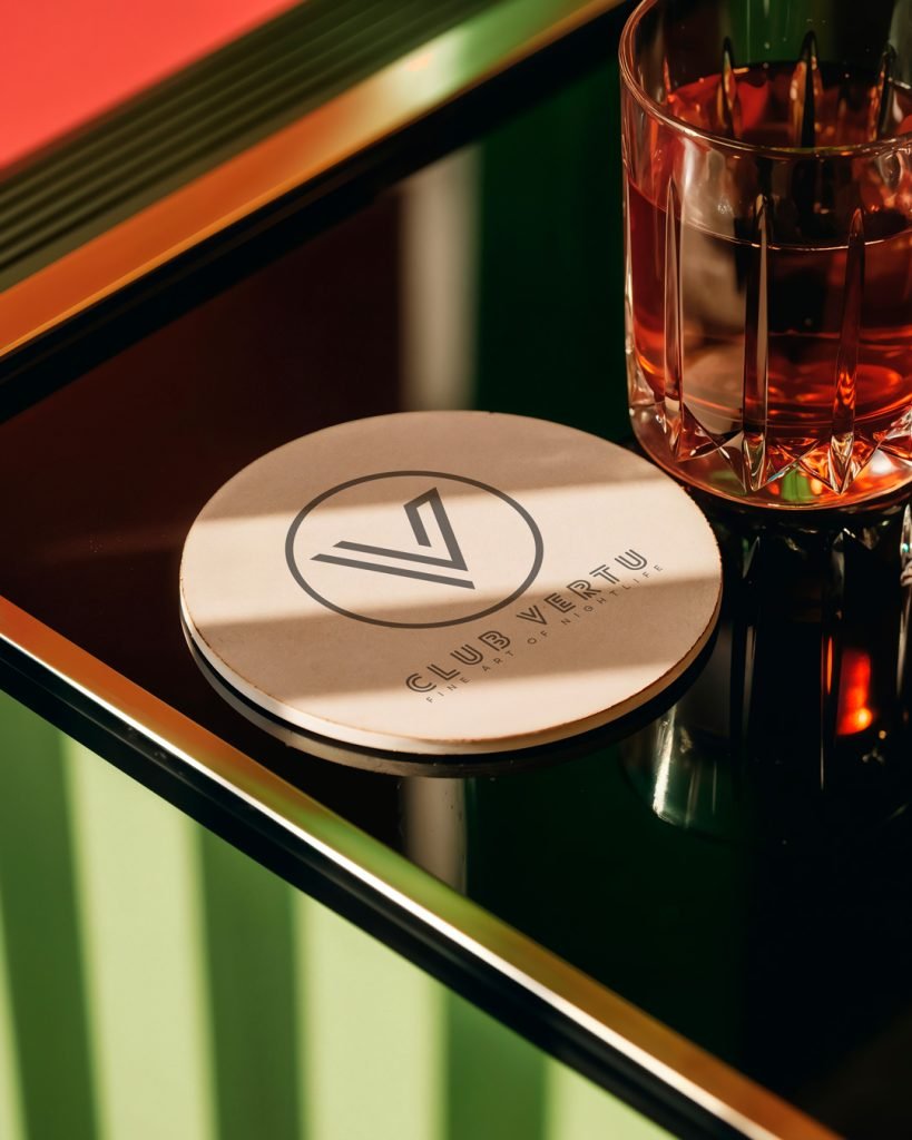 Vertu — vizuelni identitet i promotivni materijali